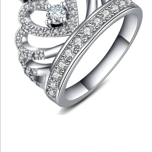 New Crown Princess Cut 4.6 CT White Zircon Ring - Picture 5 of 6